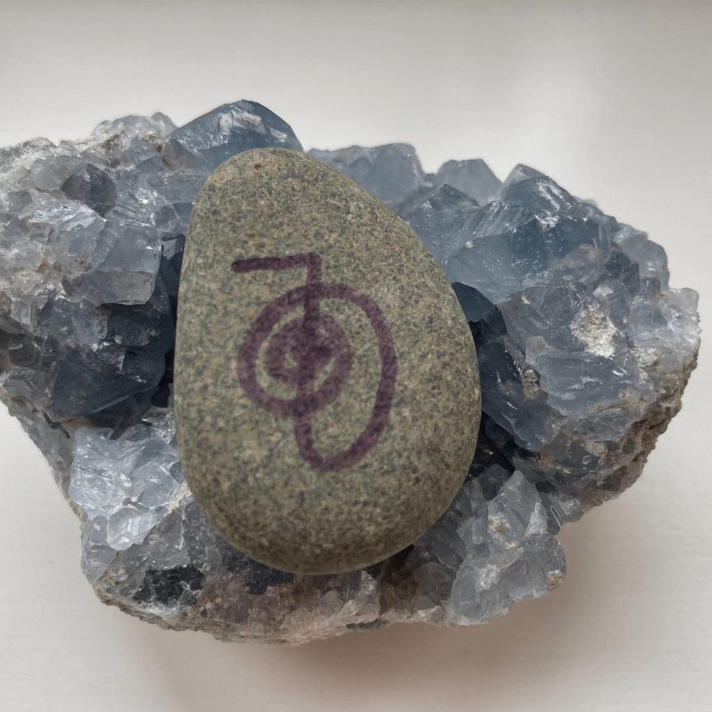 Reiki nanaimo bee here counselling and therapy